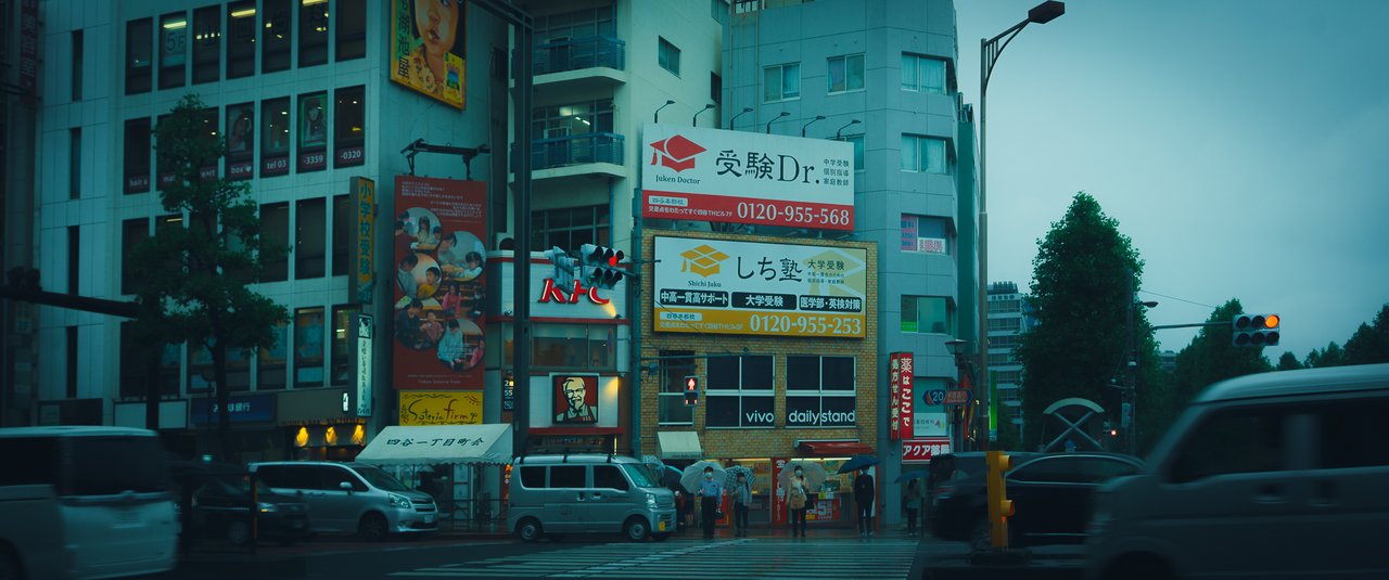 Ochanomizu street photography Tokyo — quiet neighbourhood riverbank
