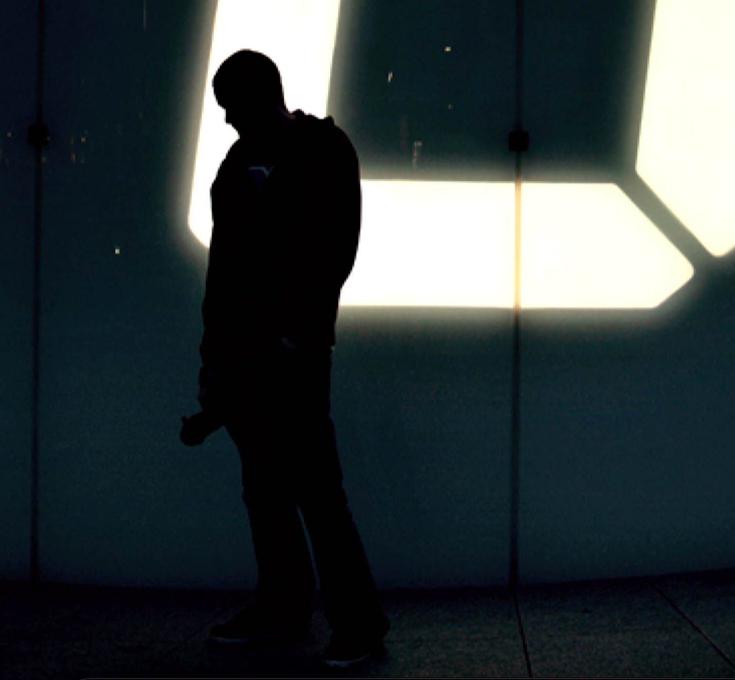 Mac — Tokyo portrait photographer behind TOKYOLUV