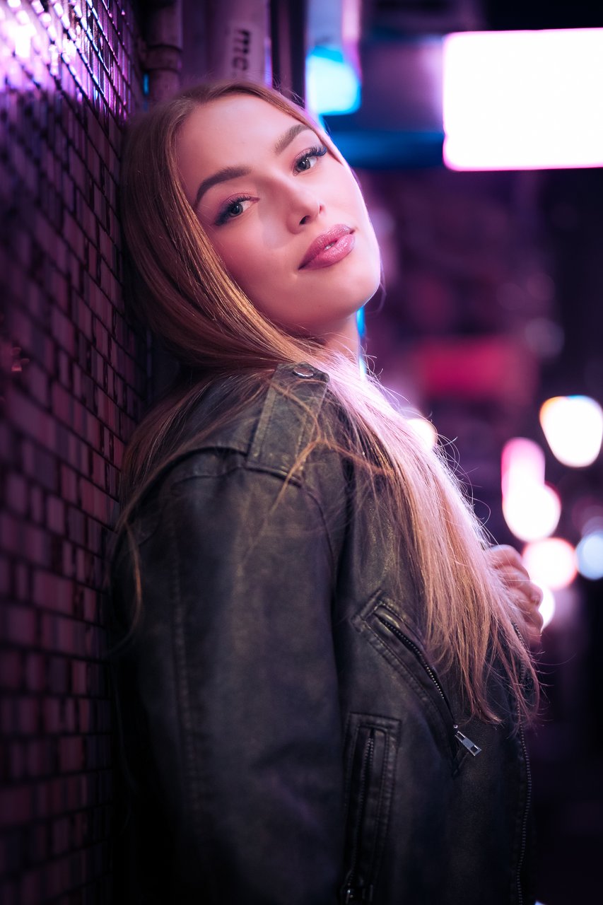 Cinematic night portrait in Tokyo — TOKYOLUV